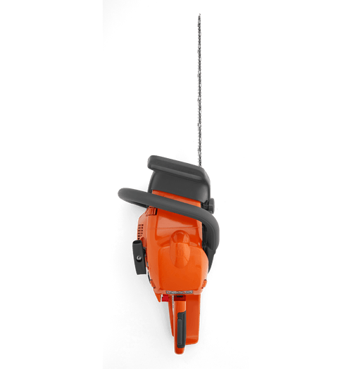 Chainsaw  c/w 18" bar & chain