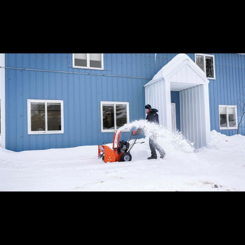 HUSQVARNA ST124 SNOW BLOWER (pick up in store only) HUSQVARNA ST124 SNOW BLOWER (pick up in store only)