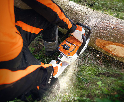 Chainsaws - Stihl - Stihl Chainsaws - Walker's Saw Shop LTD.