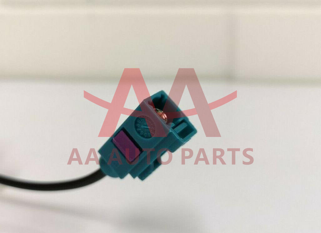 Antenna Tetto Fakra 16V Con Amplificatore Per Audi, Skoda, VW - Compatibile Con Radio Originali, 17.5 Cm