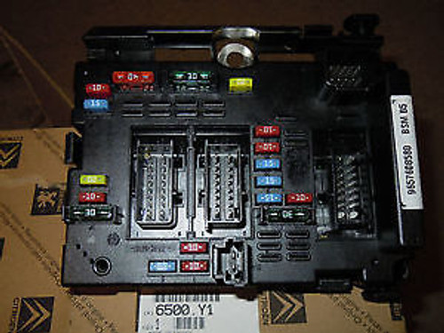 Genuine Peugeot Citroen FUSE BOX ASSEMBLY Part Number: 6500Y1 