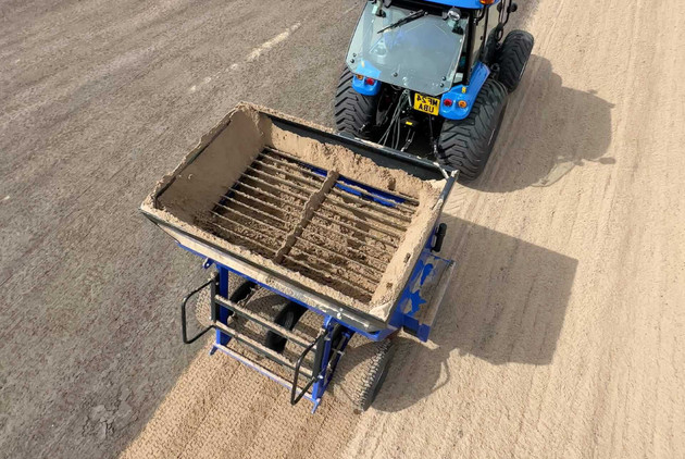 Speedresser | Topdresser