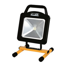 FLOOD LIGHT, 2000 LUMEN LED RECHARGEABLE