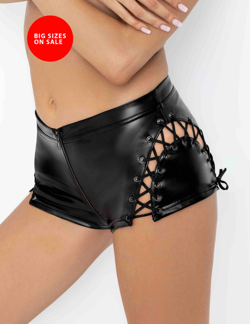F292 Powerwetlook shorts with lace accents