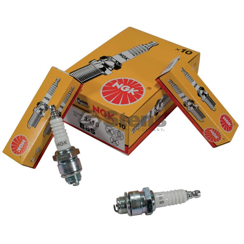 Spark Plug For McCulloch 250, 550, 650, 660, S250 and S550 chainsaws; 130-781