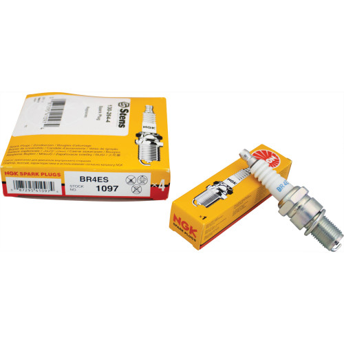 Spark Plug For Yamaha 1991 and up 1097, BR4ES, 2815, NGK-BR4ES-00 130-264-4