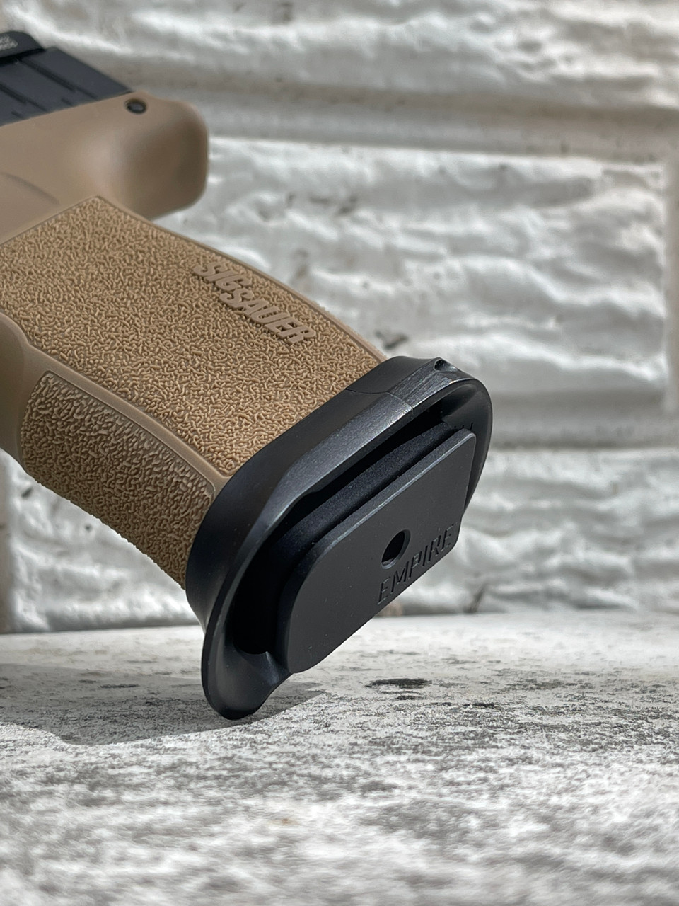 テスラ　ポケット・プレート TANTO Basepad for SIG P365X/XL 12rd Mags