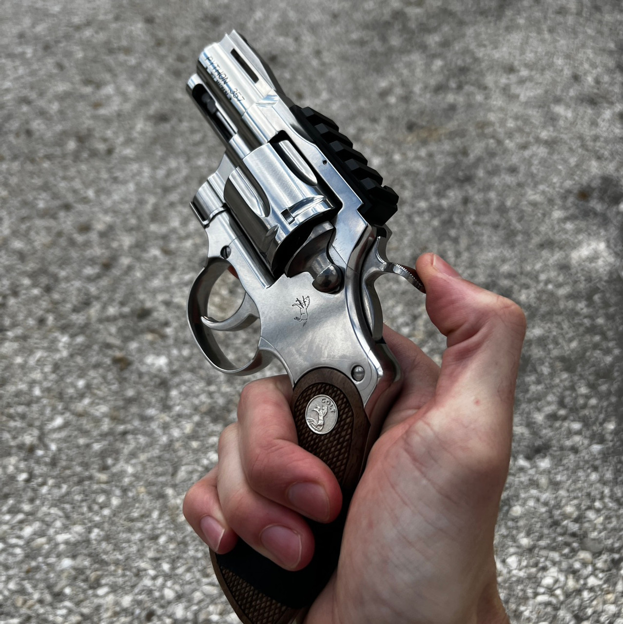 The KURA Optic Mount for Colt Python