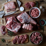 How Can You Plan Meals Around Seasonal Farm Shop Produce?