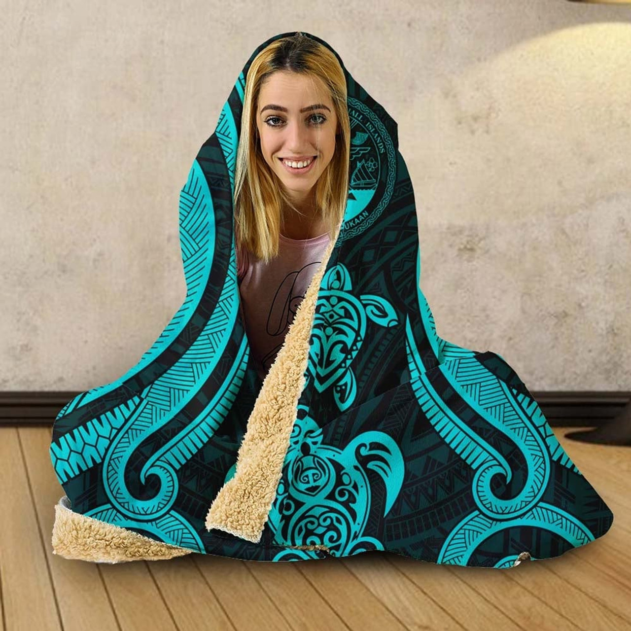 Marshall Islands Hooded Blanket - Turquoise Tentacle Turtle Crest 4