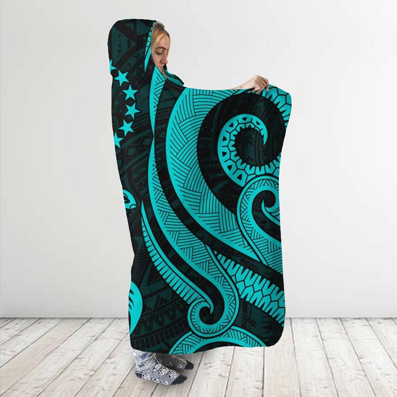 Cook Islands Hooded Blanket - Turquoise Tentacle Turtle 3
