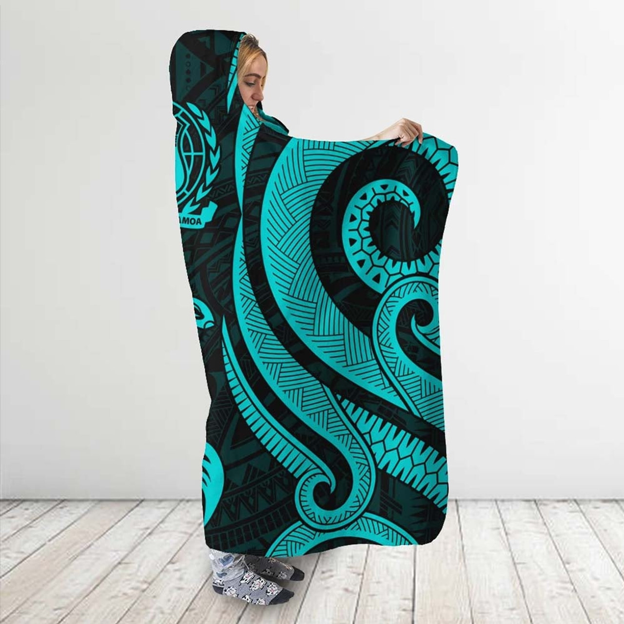 Samoa Hooded Blanket - Turquoise Tentacle Turtle 3