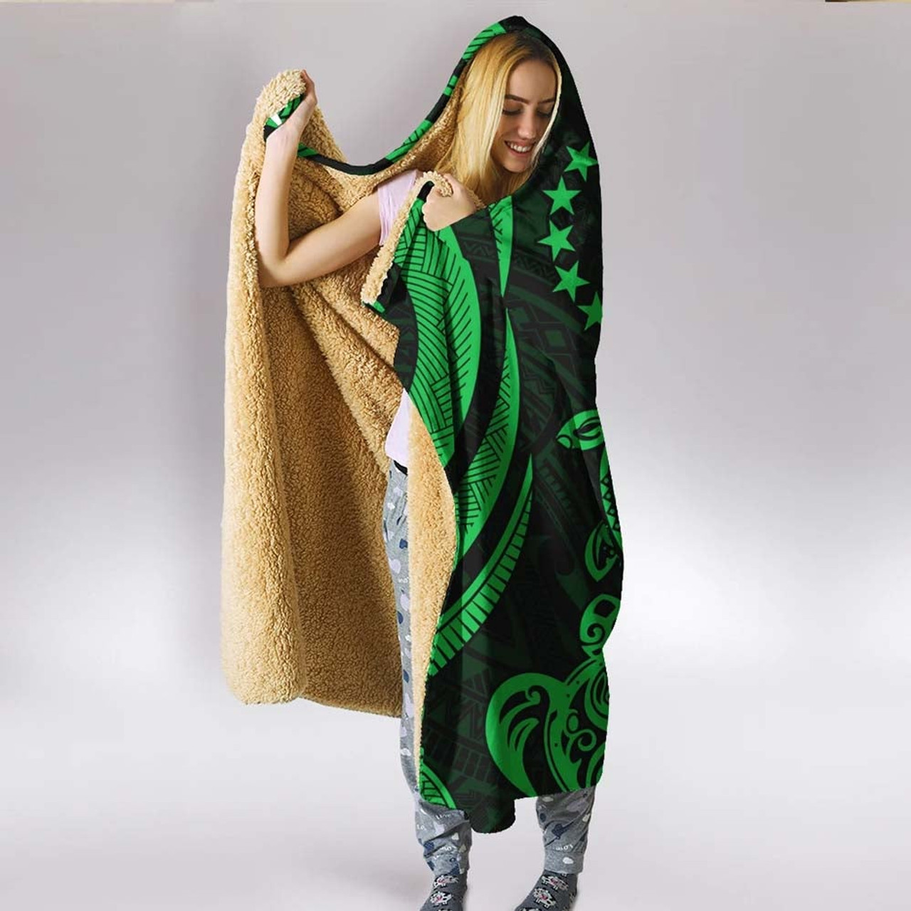 Cook Islands Hooded Blanket - Green Tentacle Turtle 2