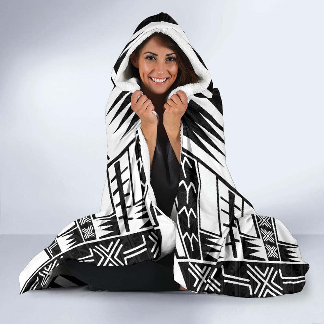 Federated States of Micronesia Hooded Blanket - Polynesian Tattoo Black 3