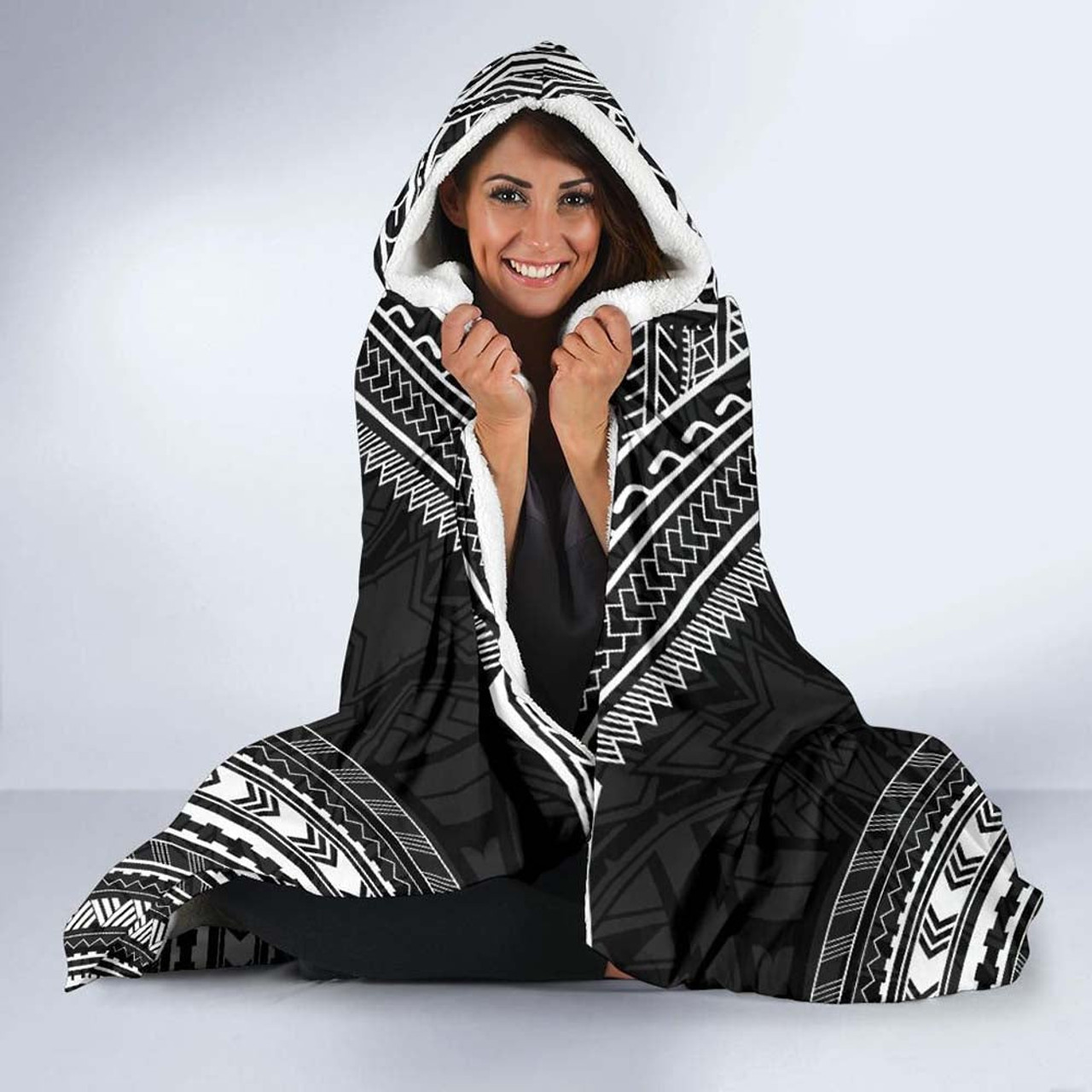 American Samoa Polynesian Chief Hooded Blanket - Black Version 3