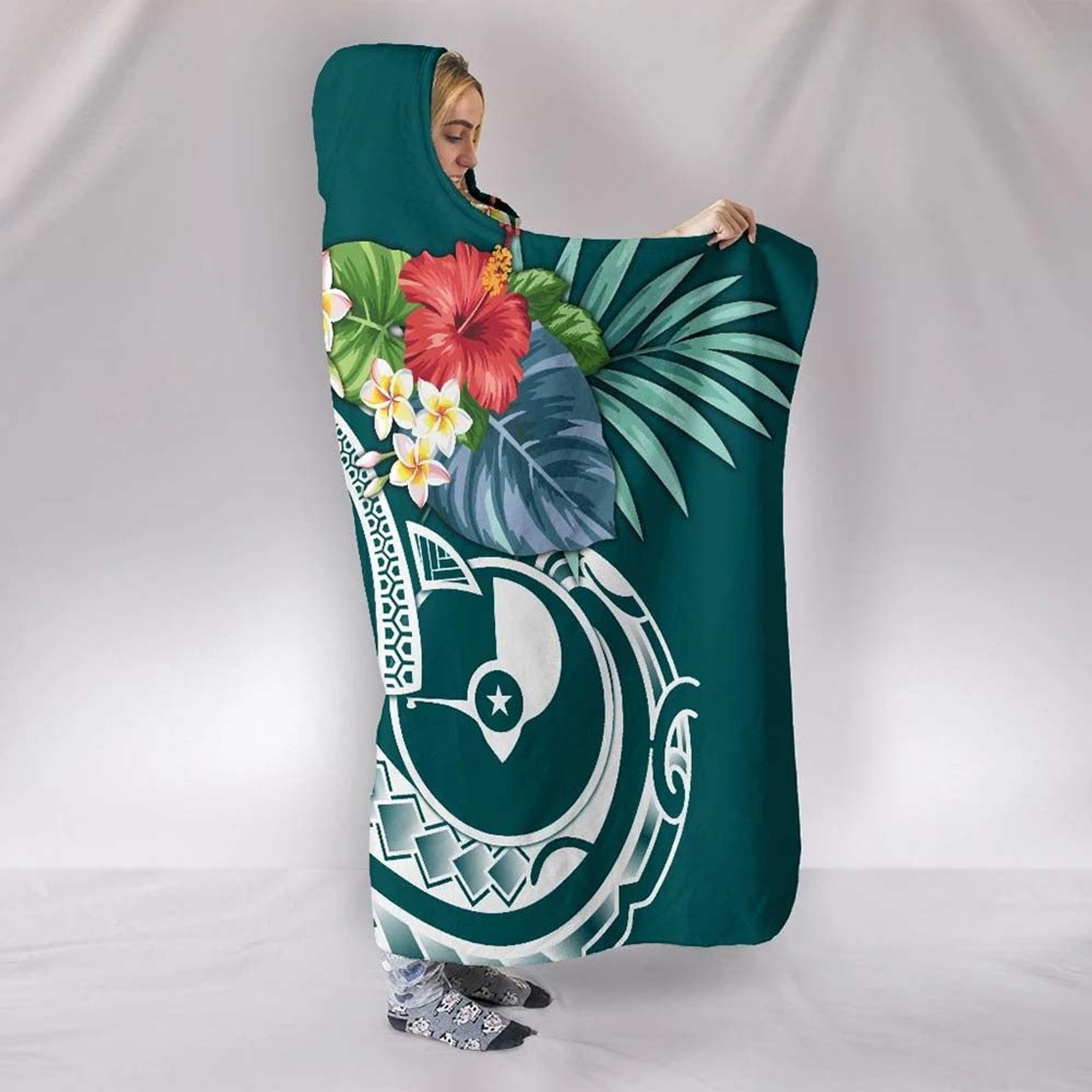 YAP Polynesian Hooded Blanket - Summer Plumeria (Turquoise) 2