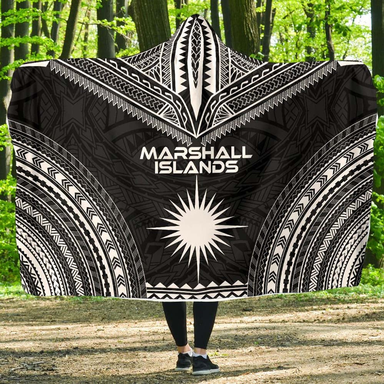 Marshall Islands Polynesian Chief Hooded Blanket - Black Version 1
