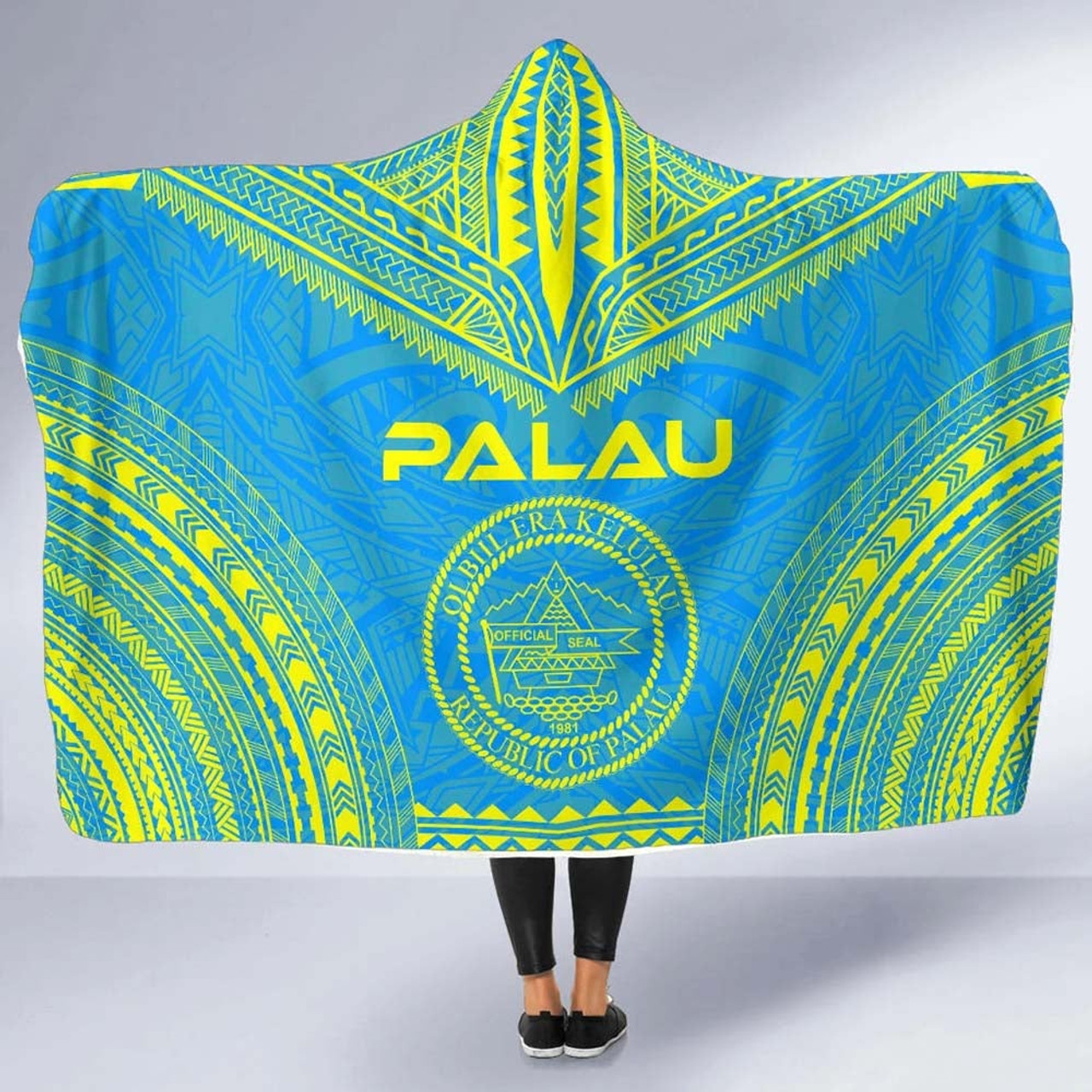 Palau Flag Polynesian Chief Hooded Blanket 5