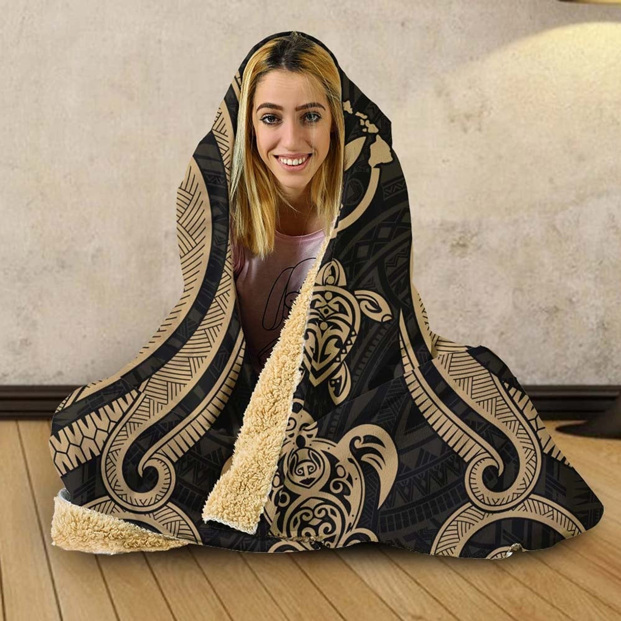 Hawaii Hooded Blanket - Gold Tentacle Turtle 4