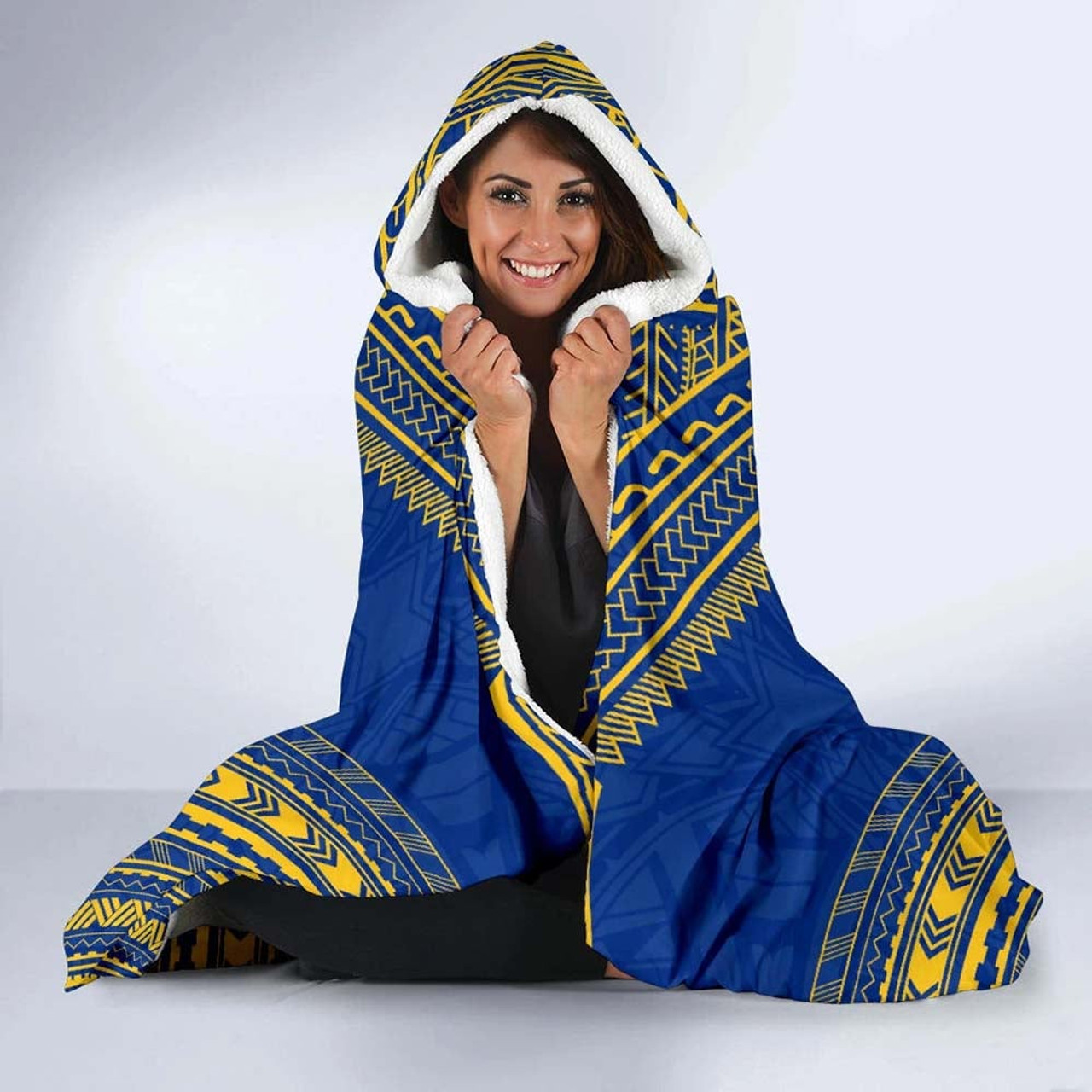 Nauru Flag Polynesian Chief Hooded Blanket 3