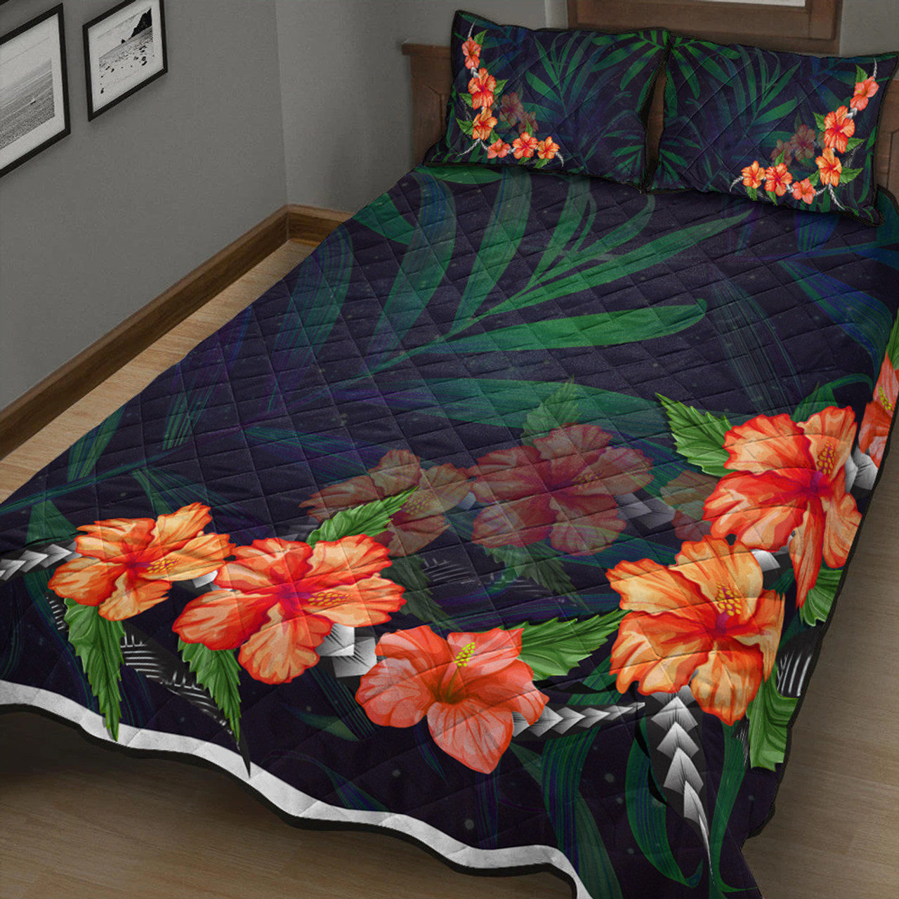 Hawaii Quilt Bed Set Hibiscus Palm Background