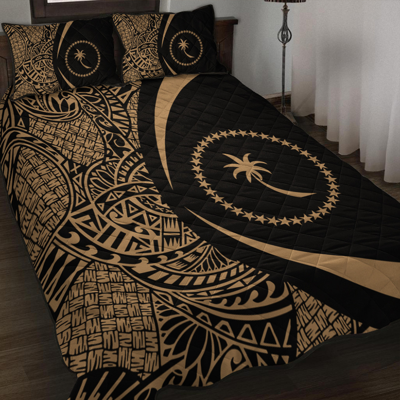 Chuuk Quilt Bed Set Lauhala Gold Circle Style