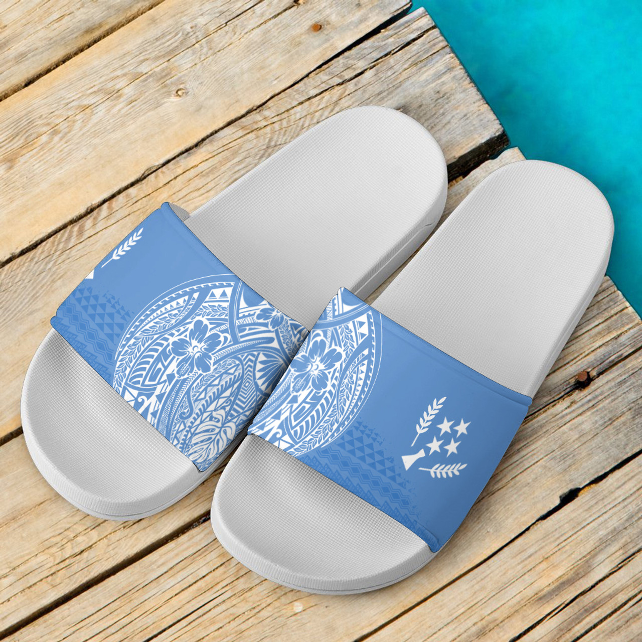 Kosrae Sandals Polynesian Flag With Coat Of Arms