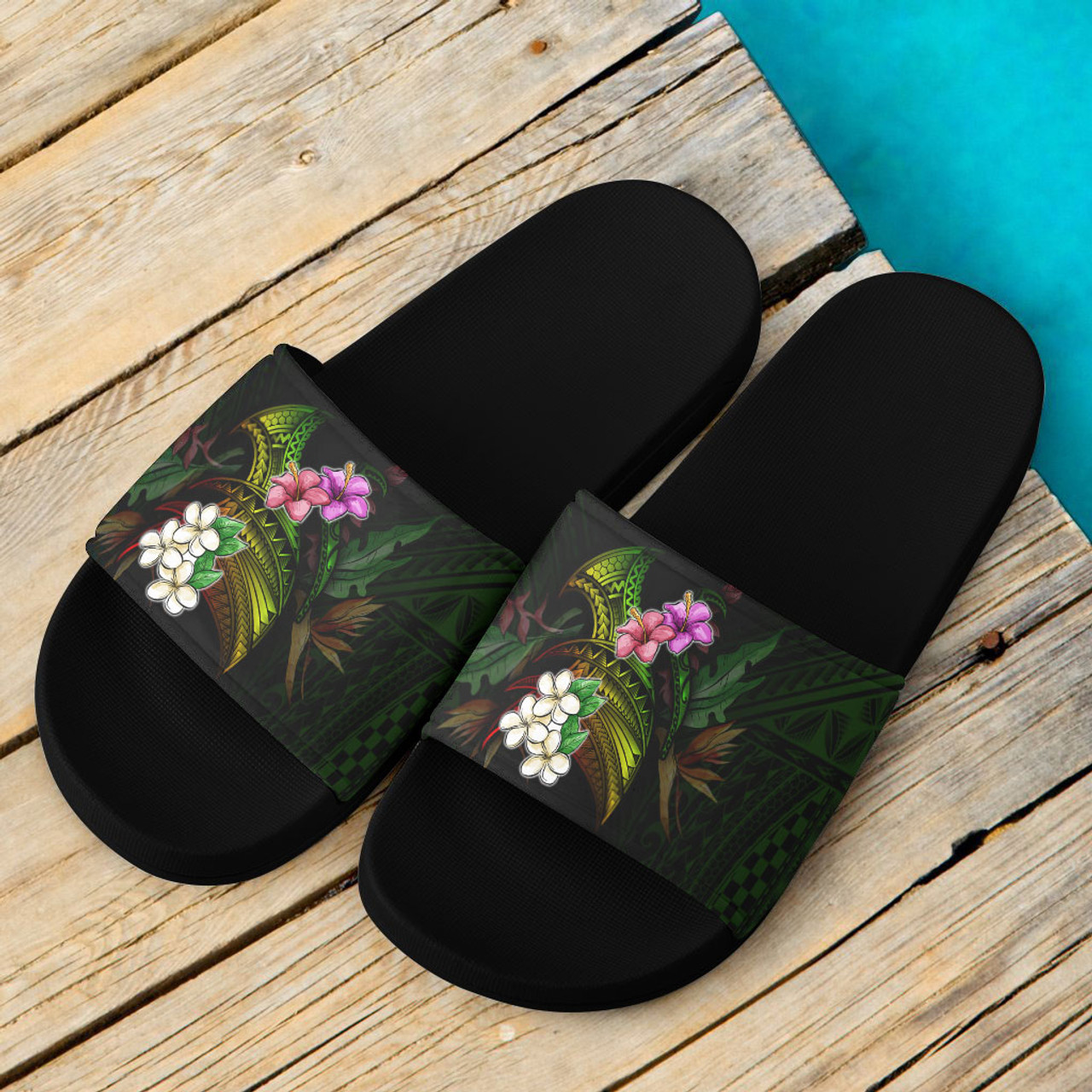 Polynesian Patterns Tropical Color Style Slide Sandals
