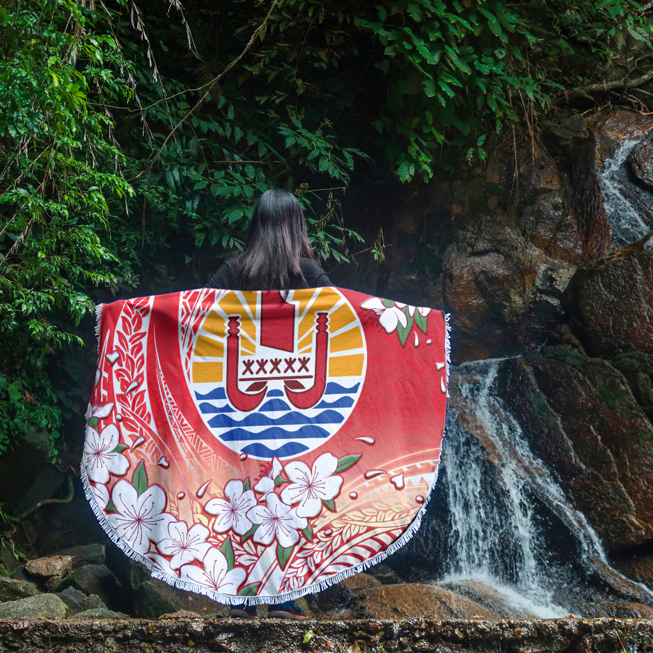 Tahiti Beach Blanket Polynesian Pattern Style White Flowers