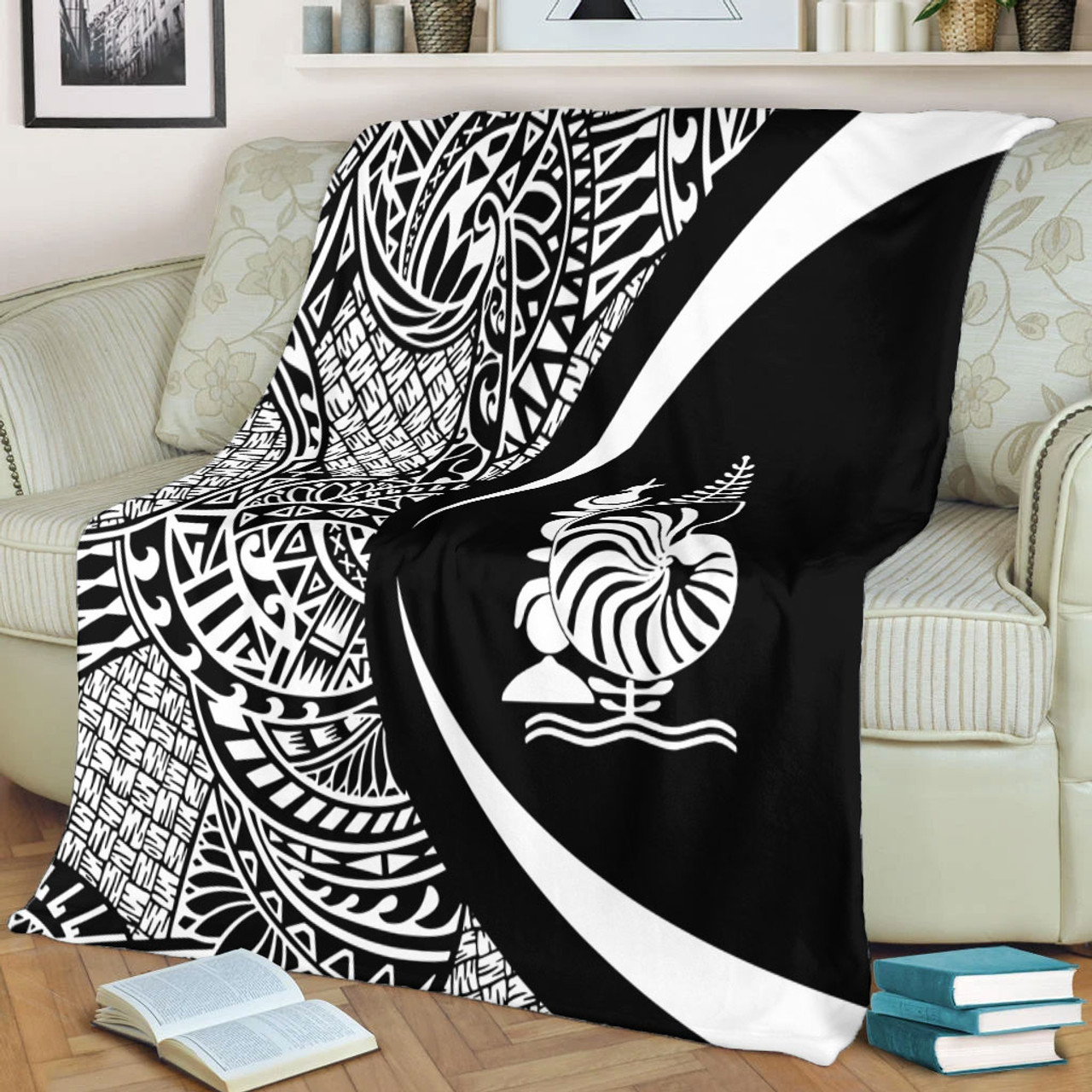 New Caledonia Premium Blanket Lauhala White Circle Style