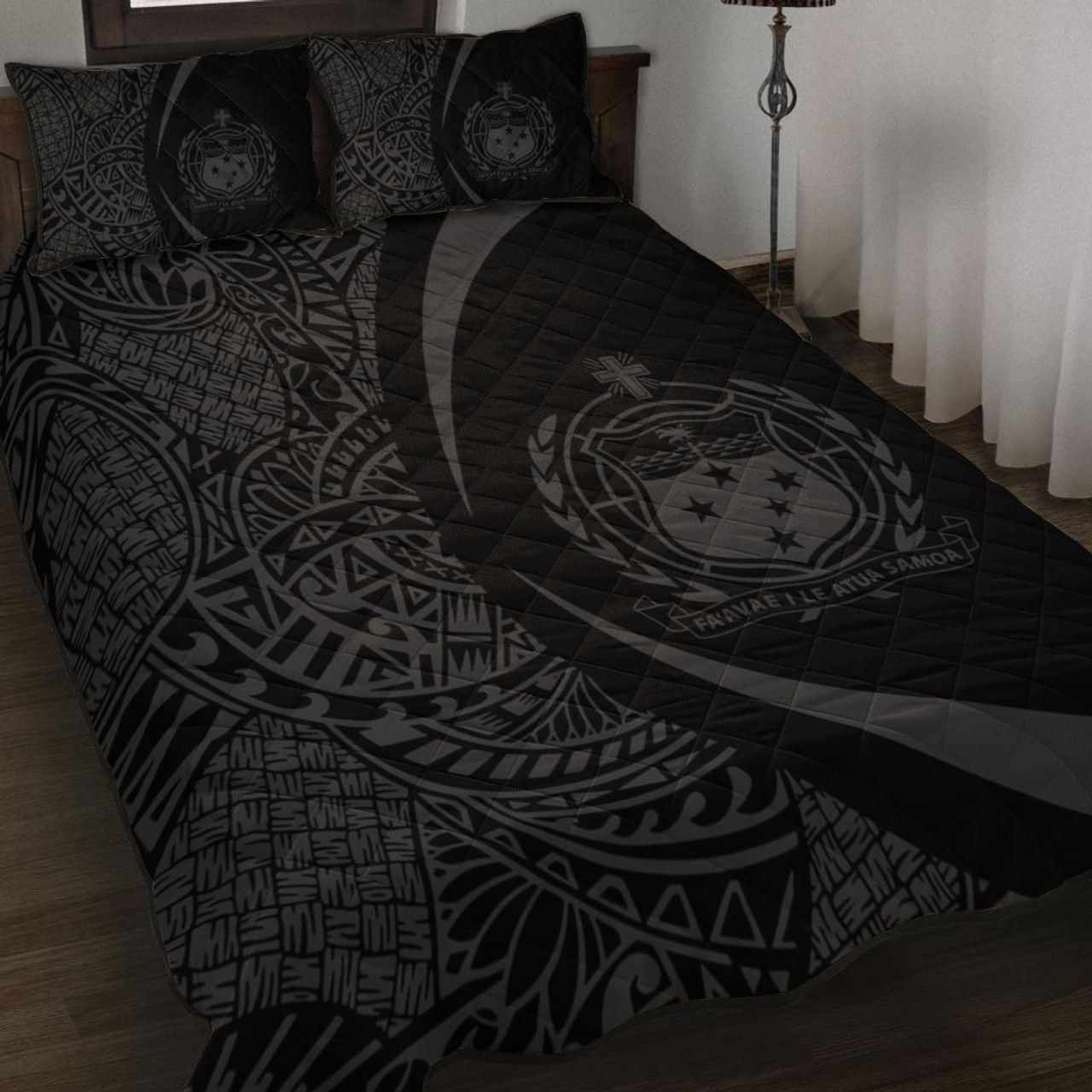 Samoa Quilt Bed Set Lauhala Gray Circle Style
