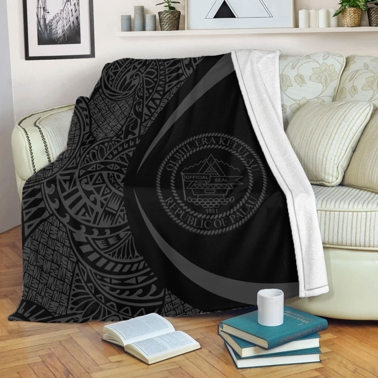 Palau Premium Blanket Lauhala Gray Circle Style