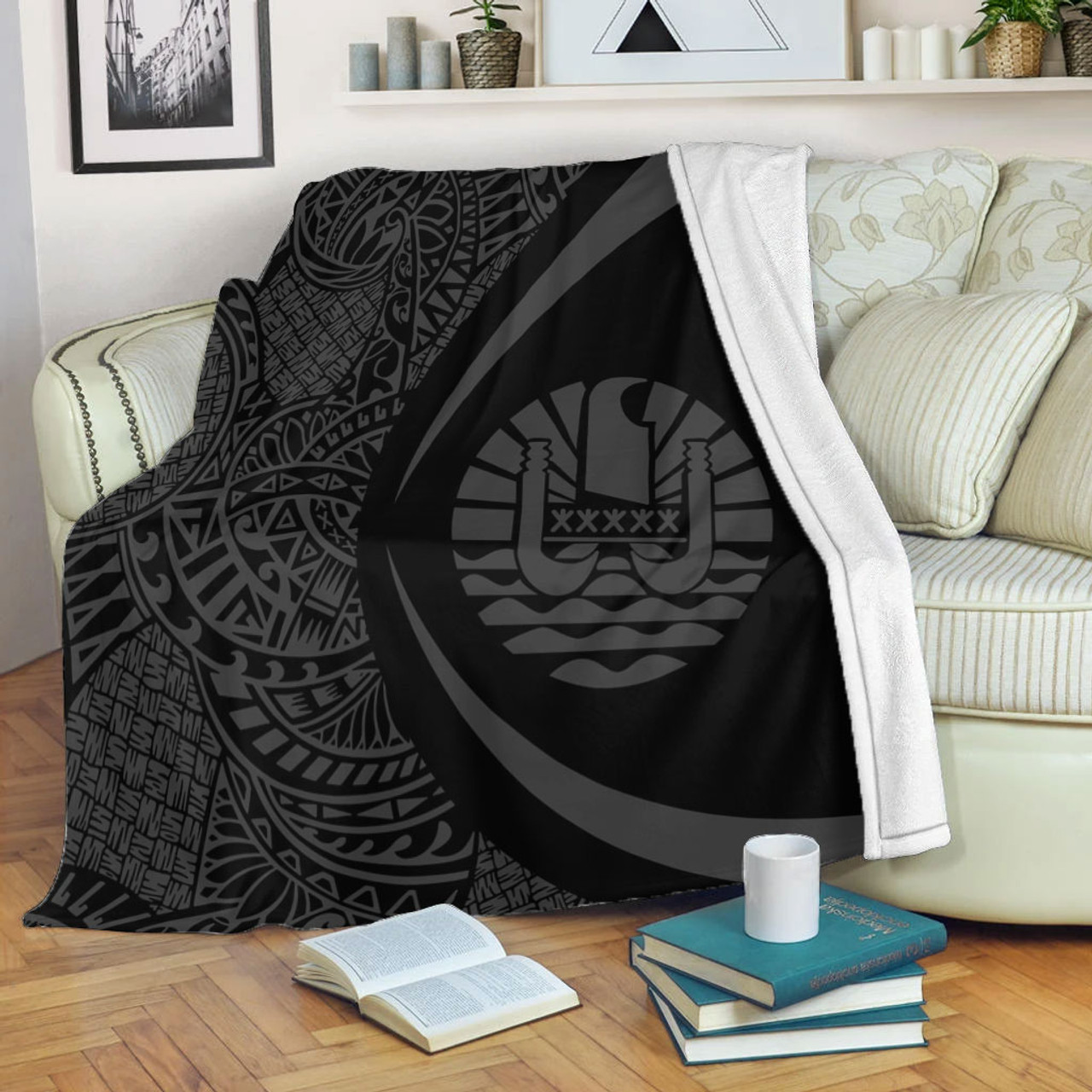 French Polynesia Premium Blanket Lauhala Gray Circle Style