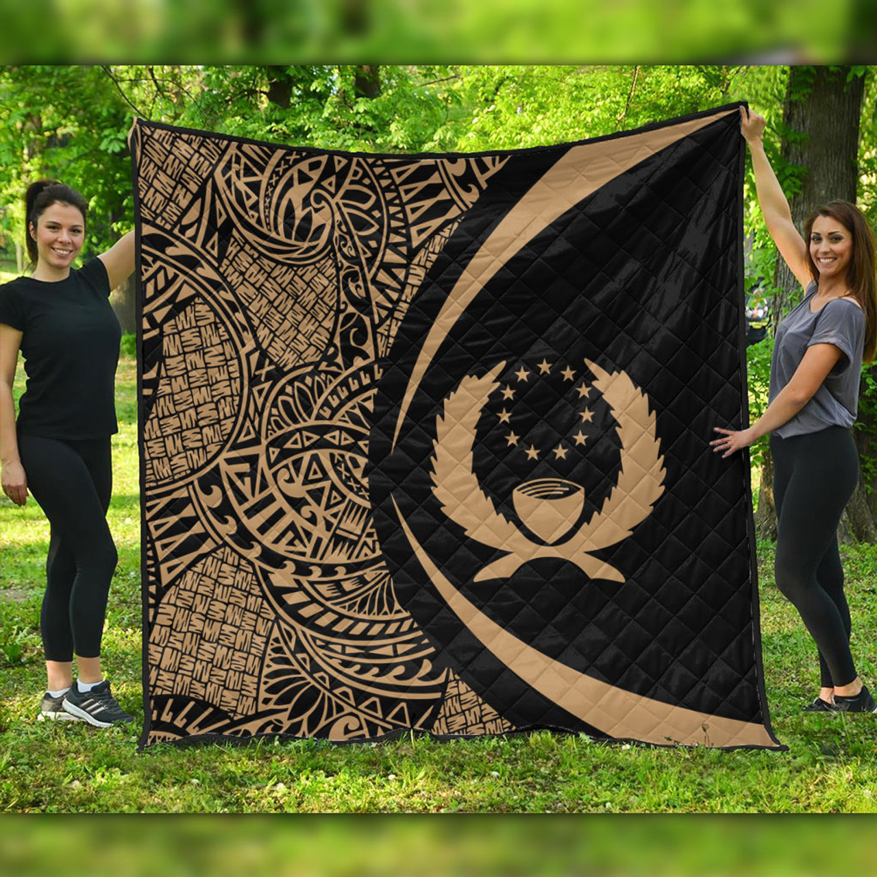 Pohnpei State Premium Quilt Lauhala Gold Circle Style