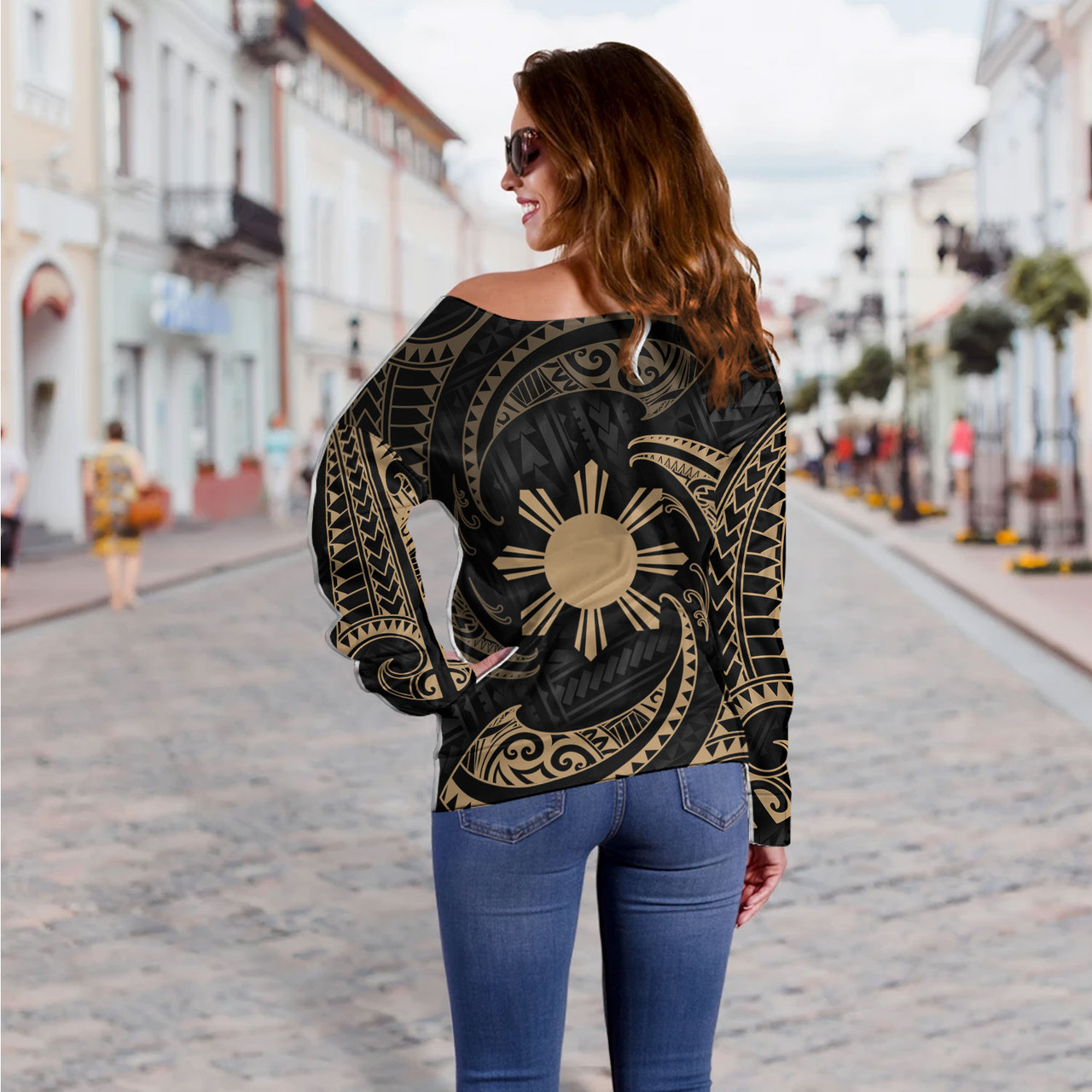 Philippines Filipinos Off Shoulder Sweatshirt Gold Tribal Wave