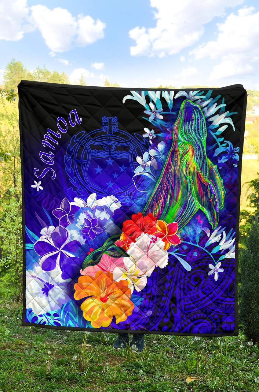 Samoa Premium Quilt - Humpback Whale with Tropical Flowers (Blue) 4