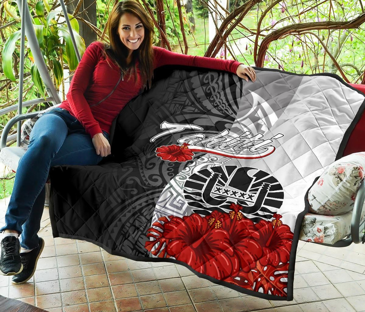 Tahiti Polynesian Premium Quilt - Coat Of Arm With Hibiscus White 8