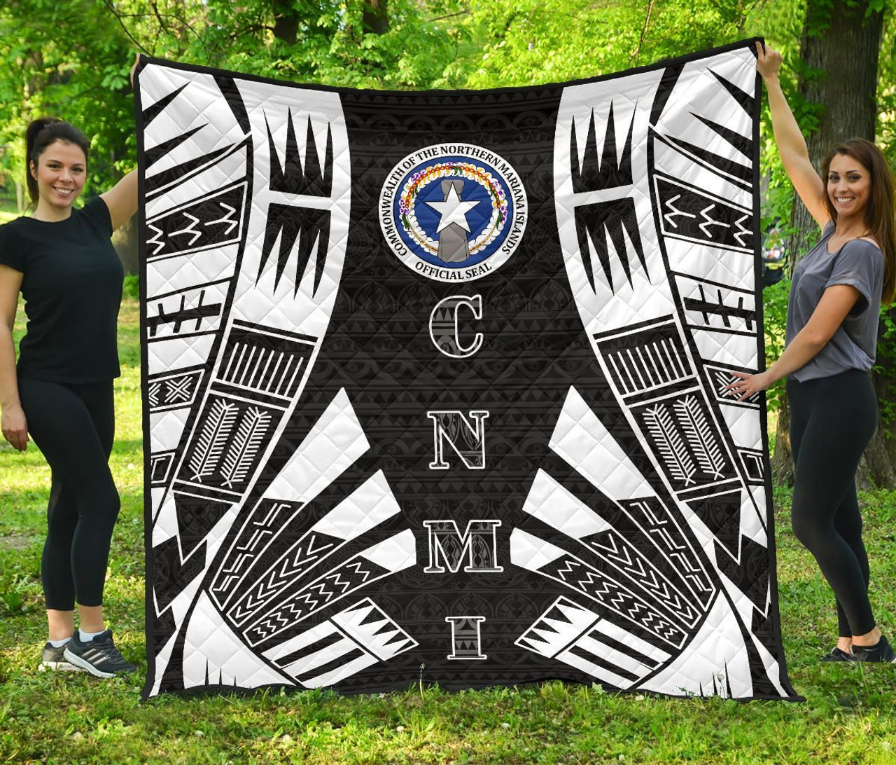 Northern Mariana Islands Premium Quilt - Northern Mariana Islands Seal Polynesian White Tattoo (Black) 1