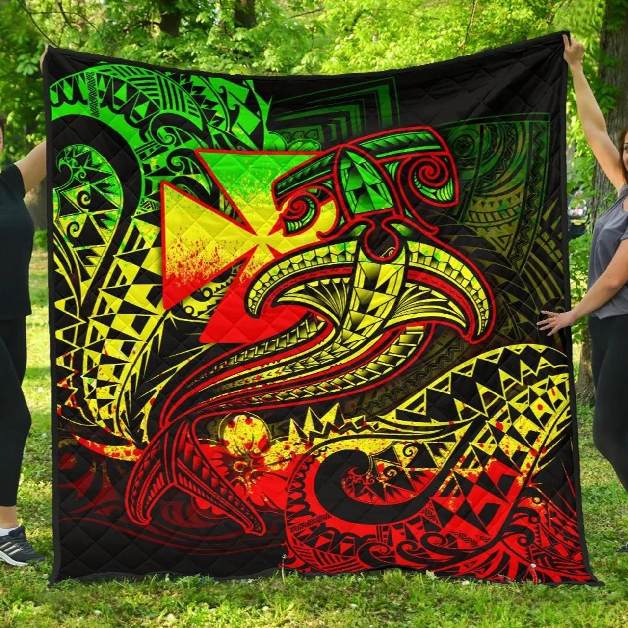 Polynesian Wallis and Futuna Premium Quilt - Reggae Shark Polynesian Tattoo 1