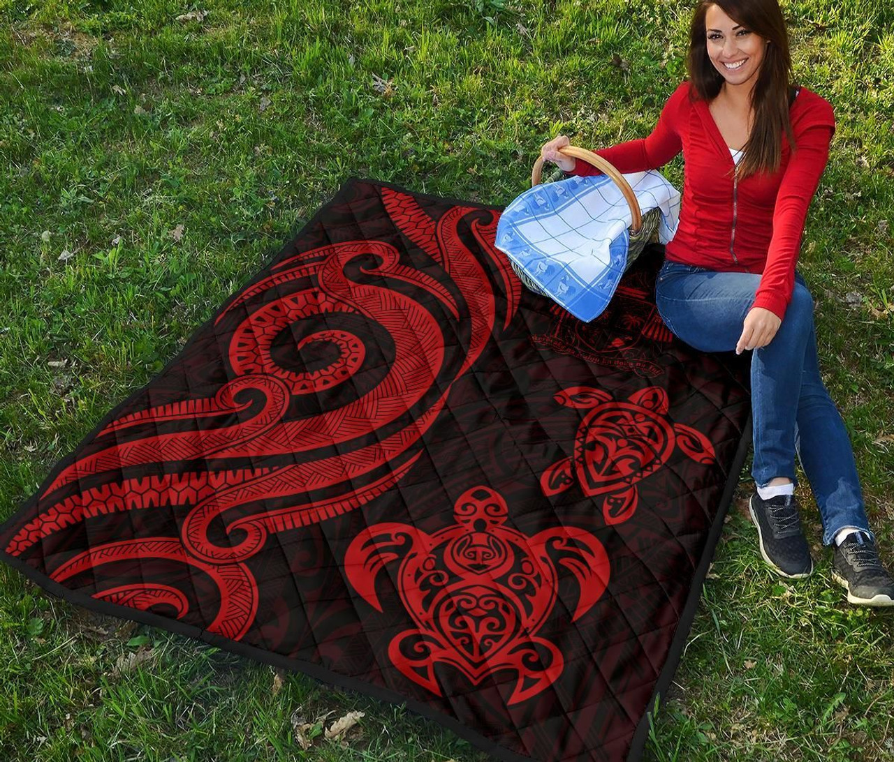 Fiji Polynesian Premium Quilt - Red Tentacle Turtle Crest 6