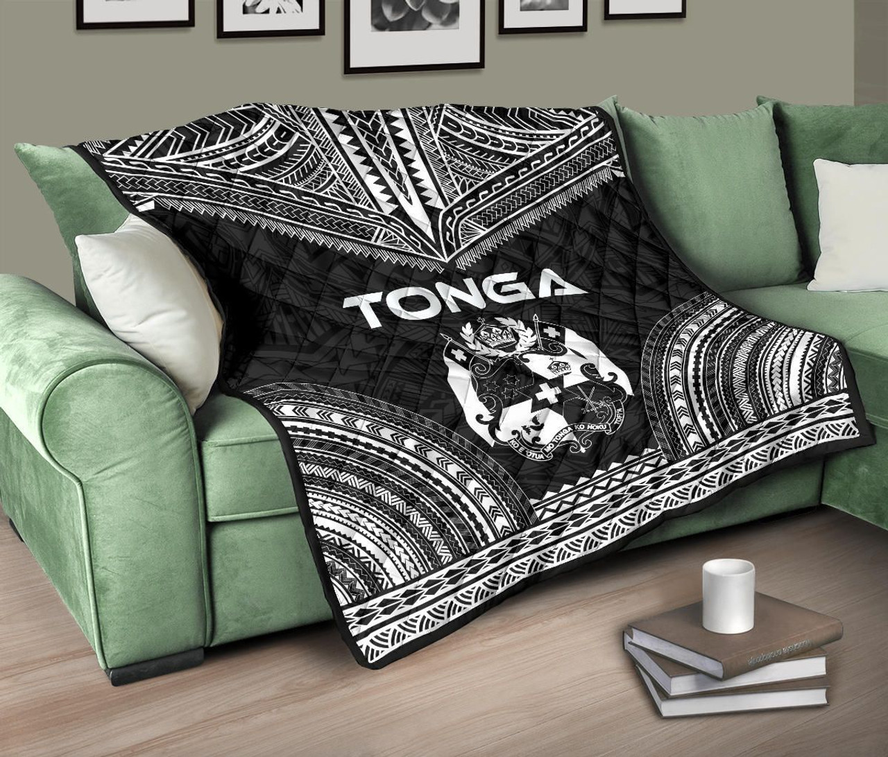 Tonga Premium Quilt - Tonga Coat Of Arms Polynesian Chief Black Version 10