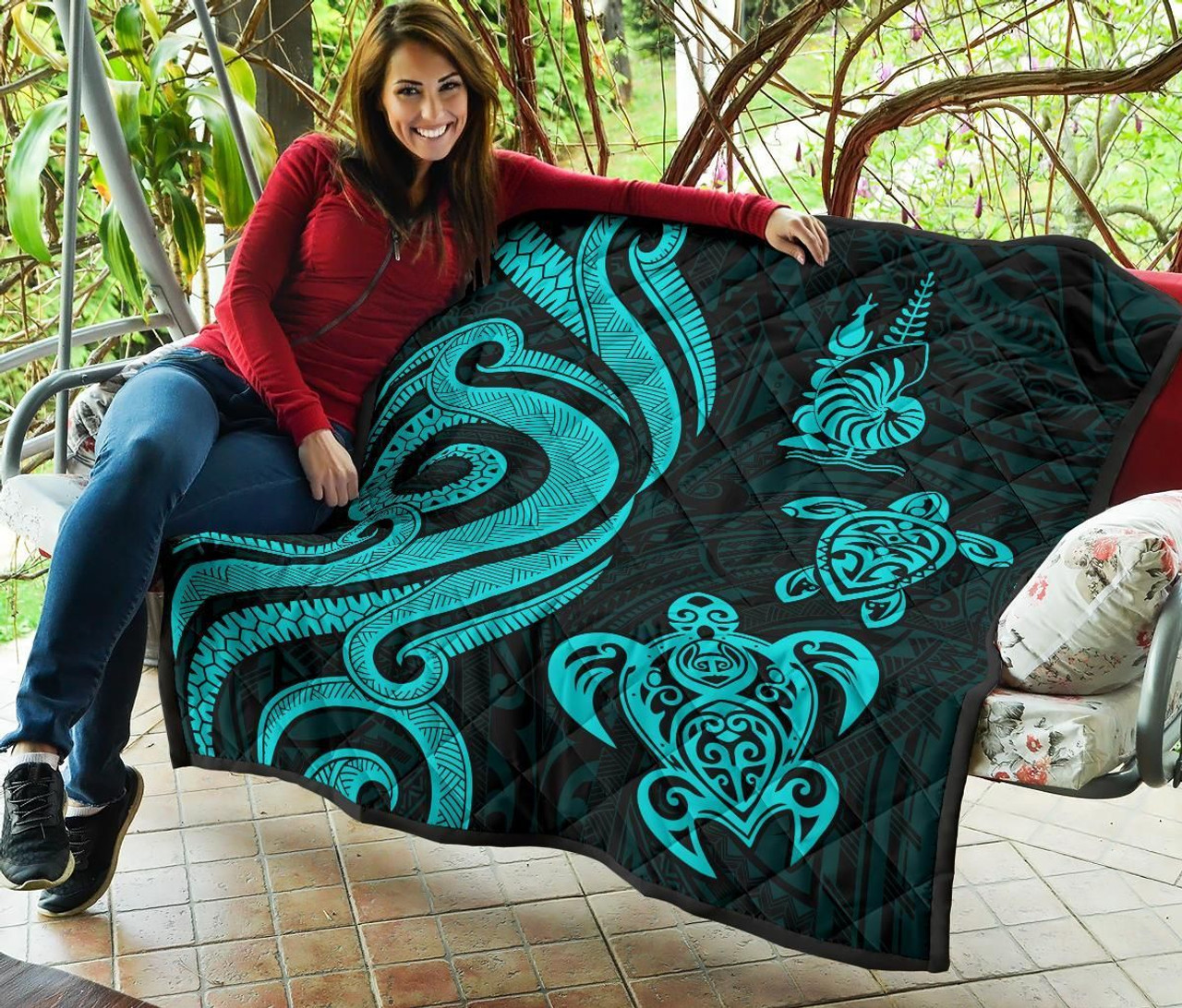 New Caledonia Premium Quilt - Turquoise Tentacle Turtle 7