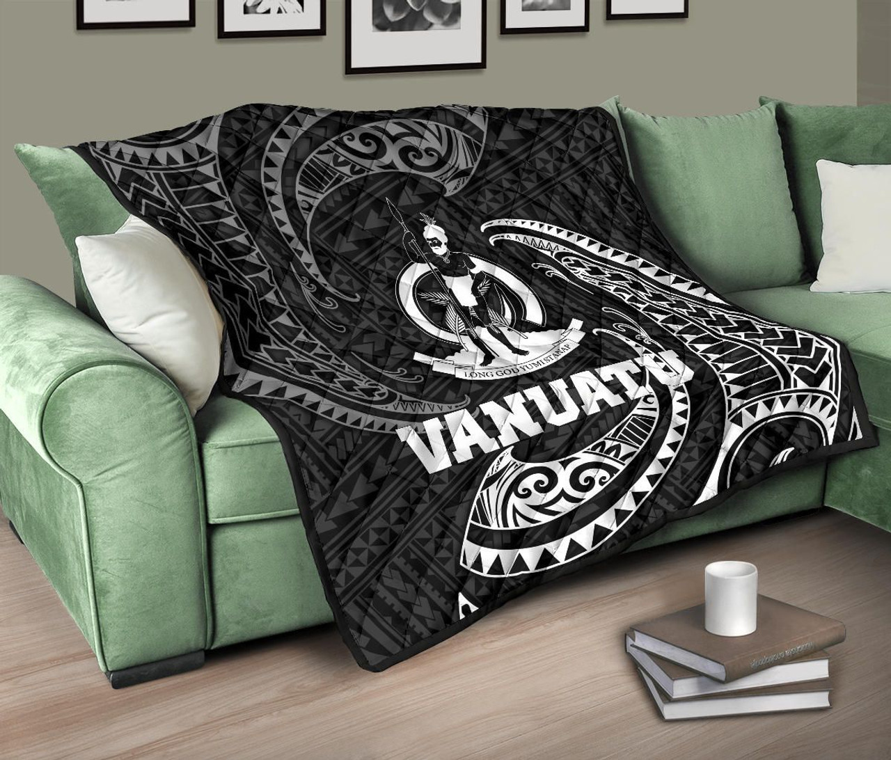 Vanuatu Polynesian Premium Quilt - White Tribal Wave 10