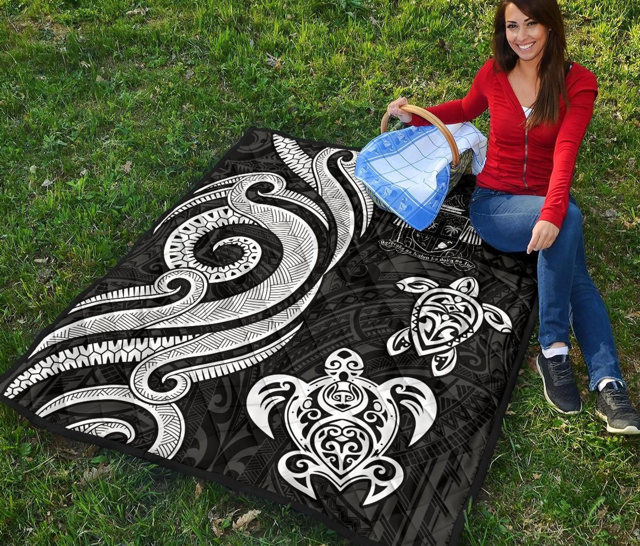 Fiji Polynesian Premium Quilt - White Tentacle Turtle Crest 6