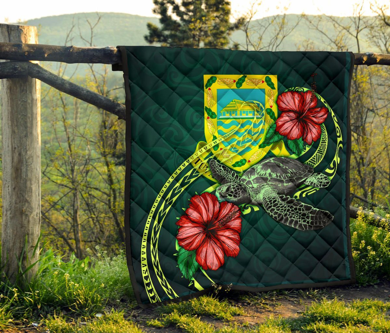 Tuvalu Polynesian Premium Quilt - Green Turtle Hibiscus 8