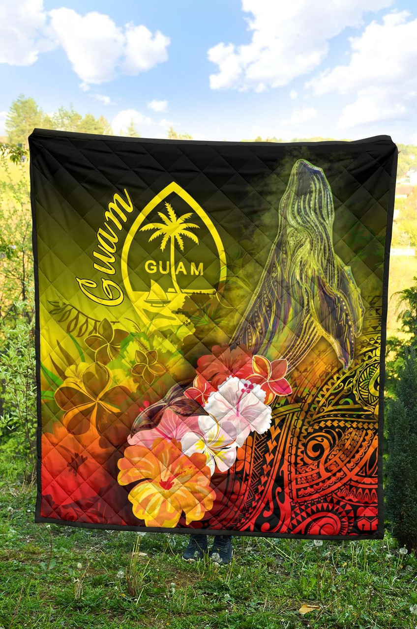 Guam Premium Quilt - Humpback Whale with Tropical Flowers (Yellow) 4
