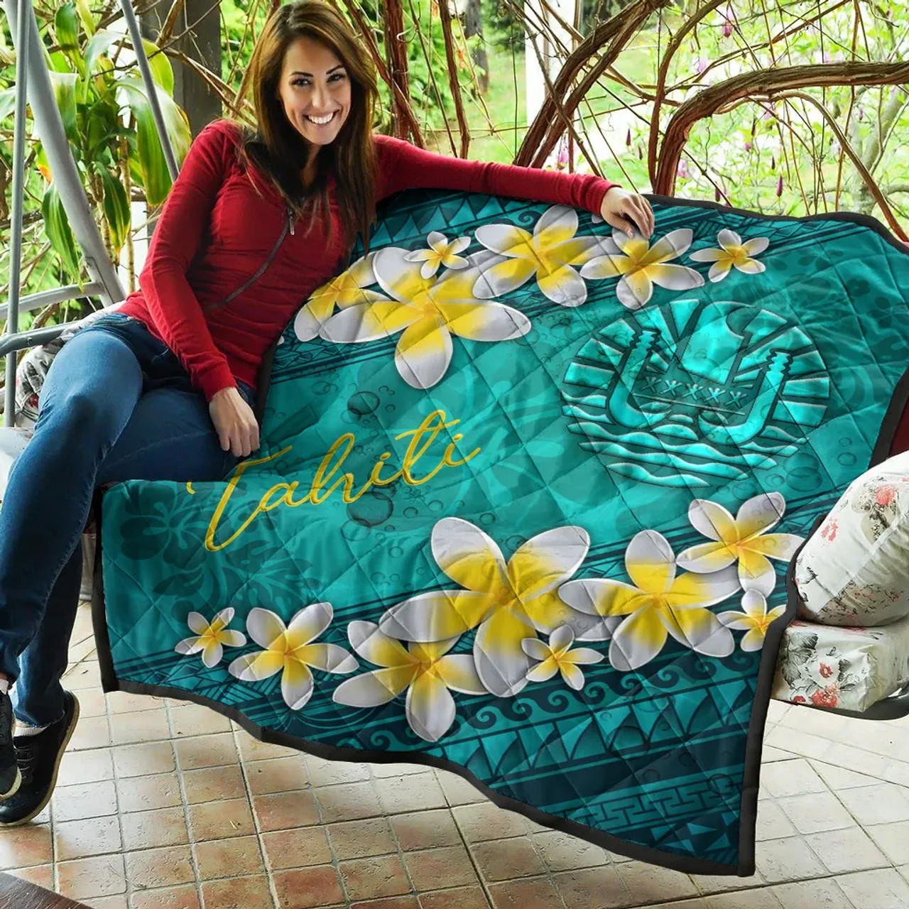 Tahiti Polynesian Quilt - Plumeria With Blue Ocean 8