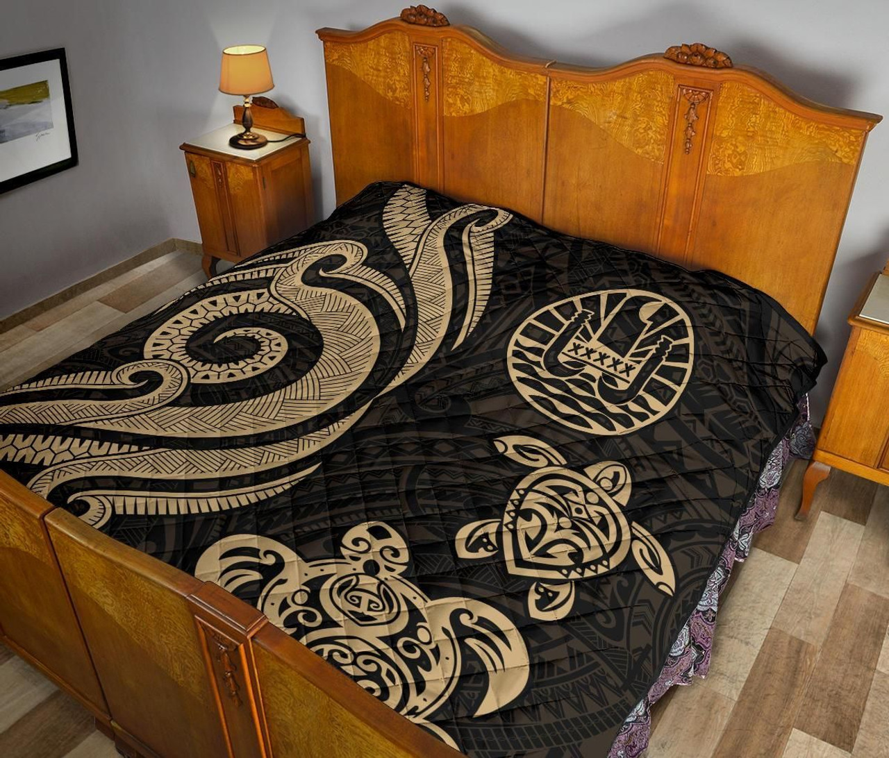 Tahiti Polynesian Premium Quilt - Gold Tentacle Turtle 10