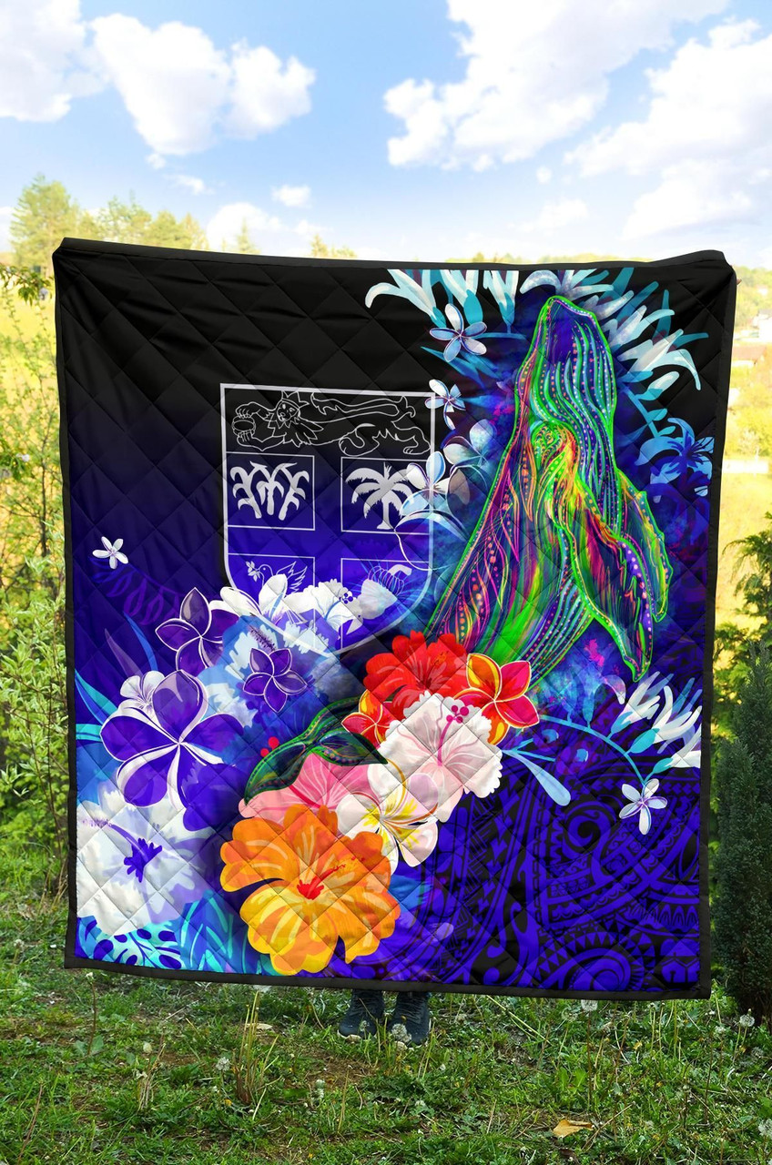 Fiji Premium Quilt - Humpback Whale with Tropical Flowers (Blue) 4