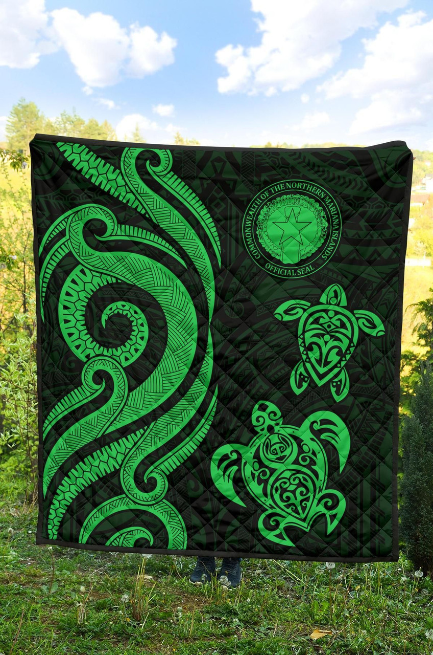 Northern Mariana Islands Premium Quilt - Green Tentacle Turtle 4